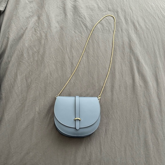 Purse - Picture 1 of 5